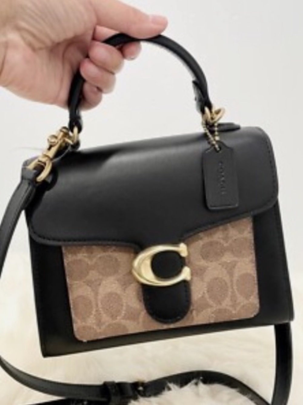 Coach✨ Leather Top Handle Crossbody Bag-Tan/Black.